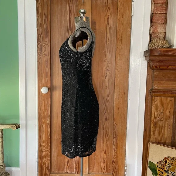 Vintage Cache Beaded Cocktail Dress – Glam 90s Rose Embellished Mini Sz 8 💛🍄 - Picture 4 of 8